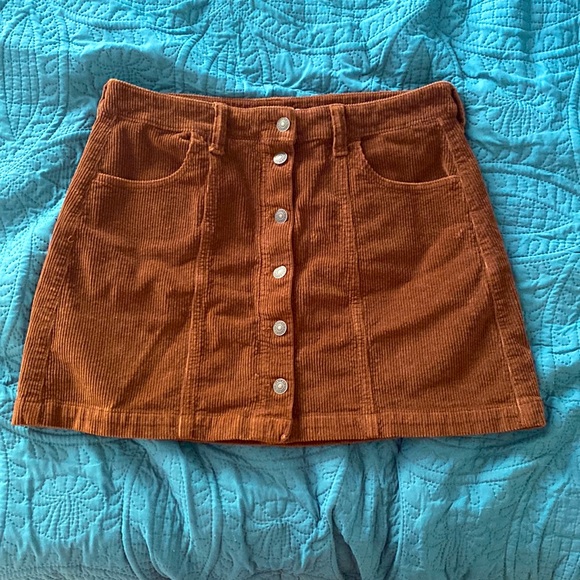 American Eagle Outfitters Dresses & Skirts - American Eagle Corduroy Skirt